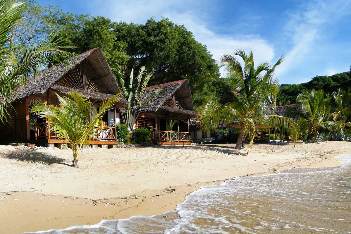 plage deavnt bungalows antoremba lodge